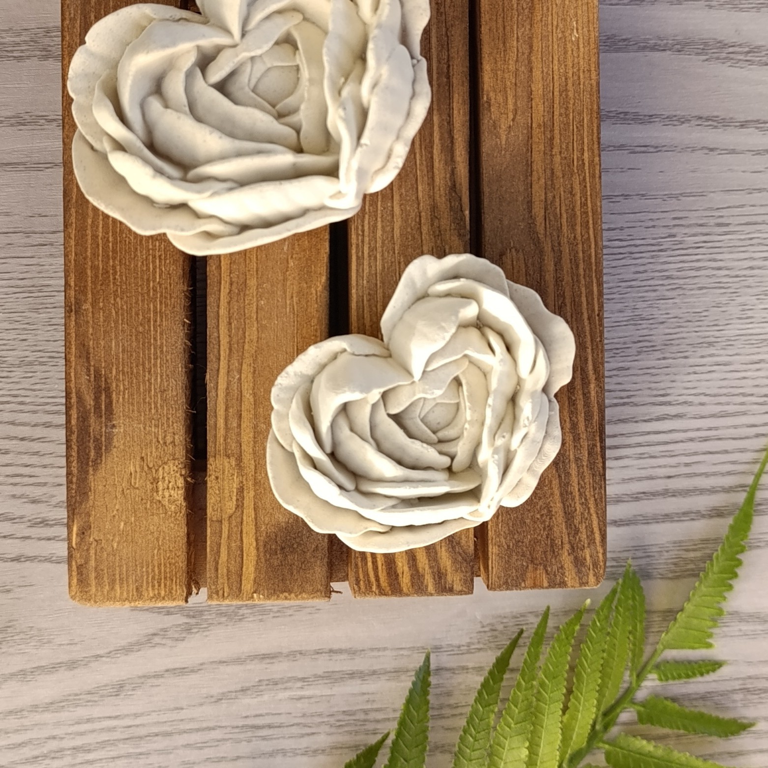 قالب گل رز پیونی قلبی کوچک